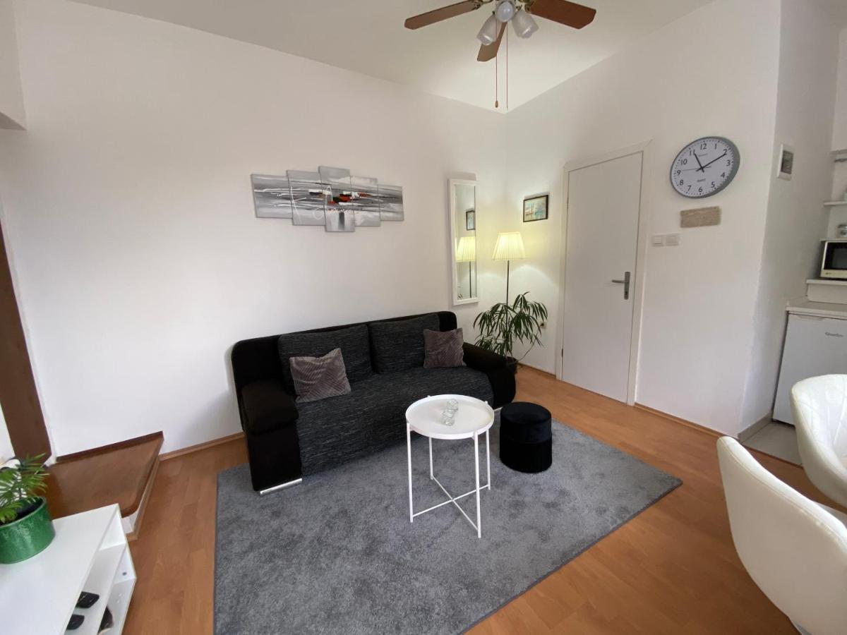 Apartment Andreja Senj  Luaran gambar